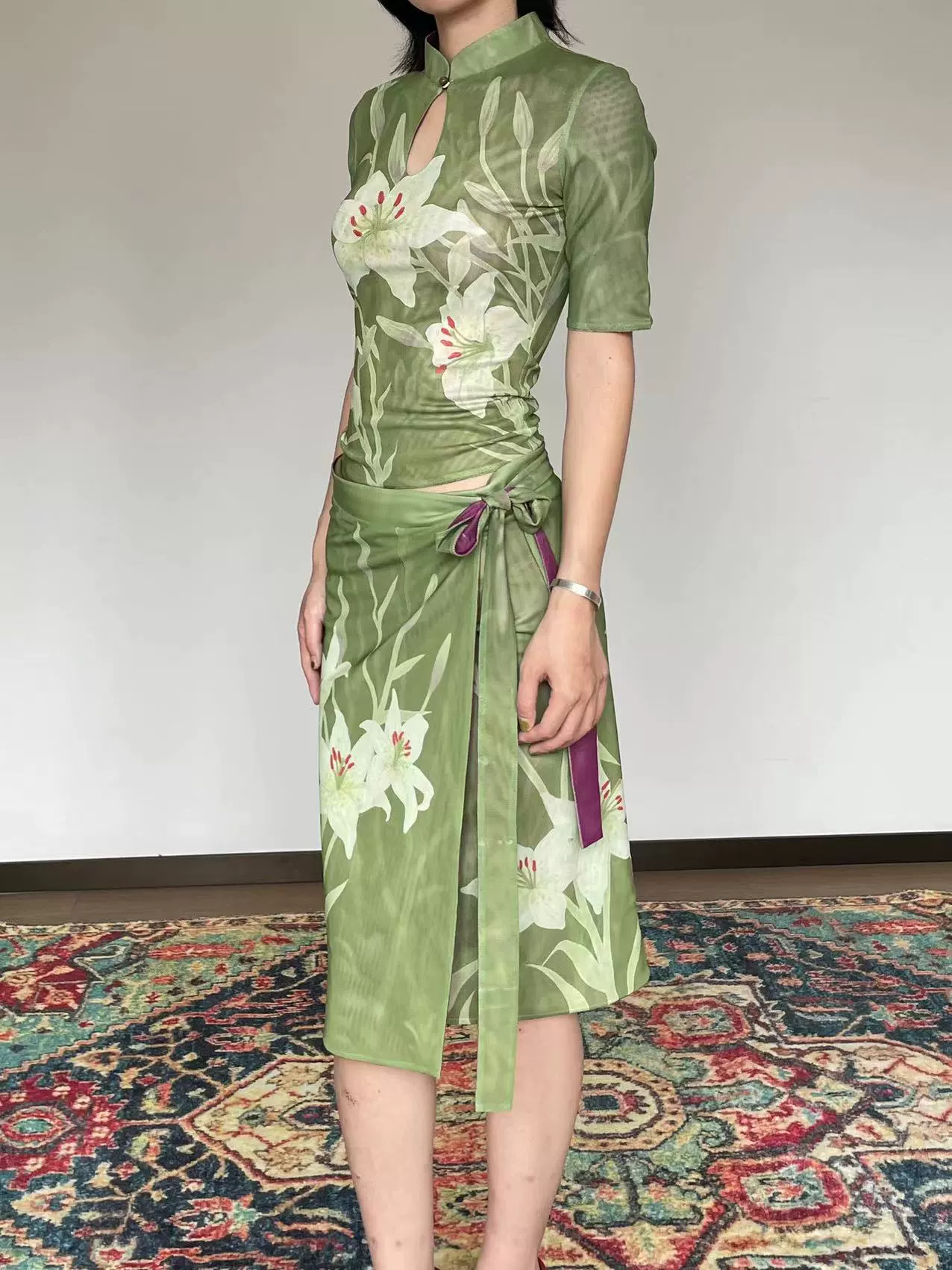 Shi Liu 湿露 Humidity New Chinese Style Double Sided Short Sleeve Qipao Top - Image 7