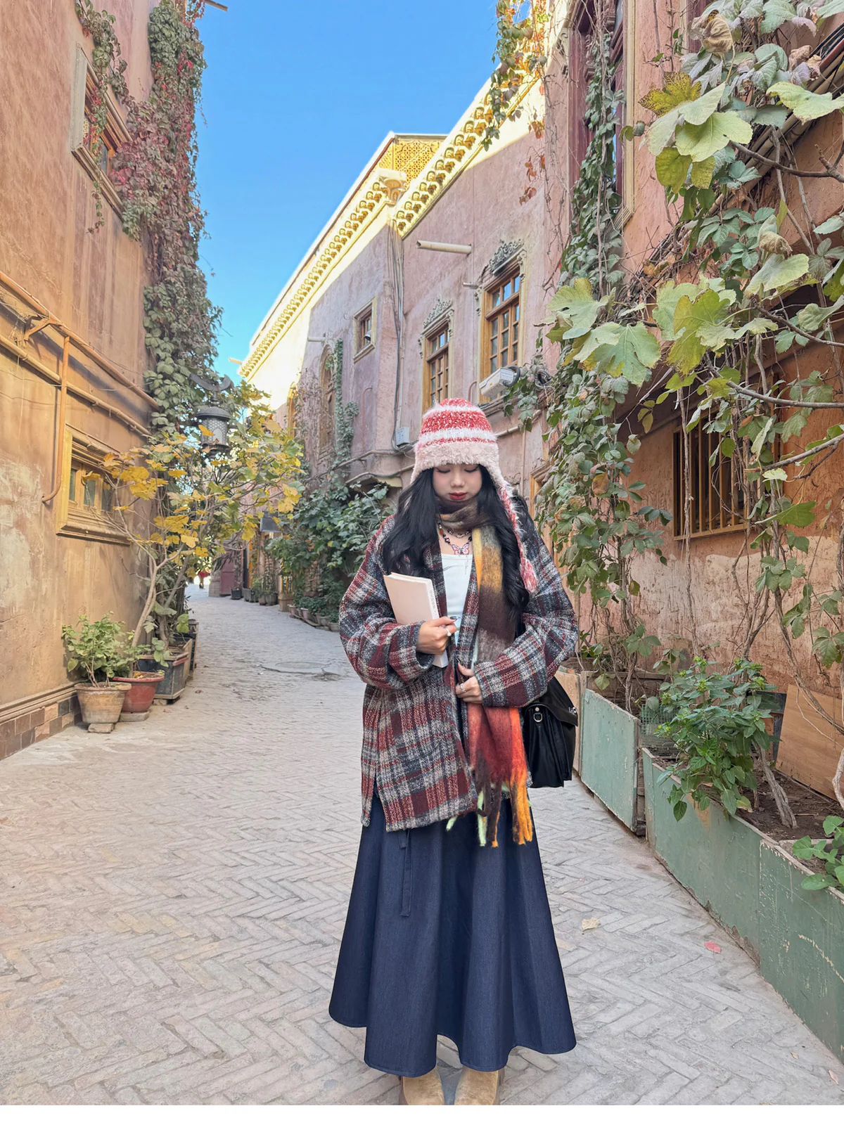 Shiguang Feishi 时光飞逝 Time Flies Modernized Tang Song Plus Size Wool Feijixiu Top & Denim Poqun Skirt Set - Image 11