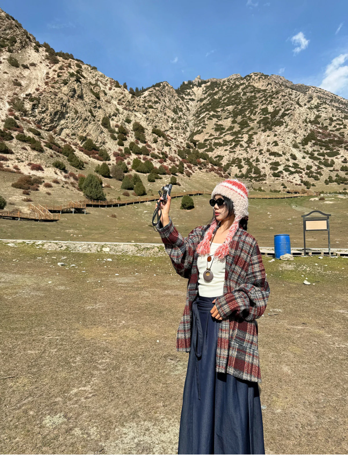 Shiguang Feishi 时光飞逝 Time Flies Modernized Tang Song Plus Size Wool Feijixiu Top & Denim Poqun Skirt Set - Image 6