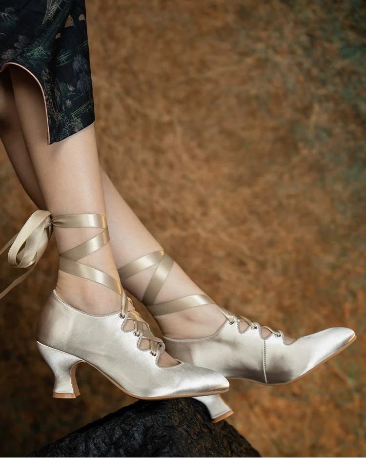 Si Wu 丝舞 Dancing Silk 1910s Genuine Leather Wine Glass Heel Lace Up Shoes - Image 5