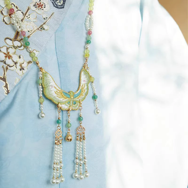 Silent Rose 蔷薇不语 Ming Dynasty Embroidered Butterfly Pearl Back Cloud Necklace - Image 5