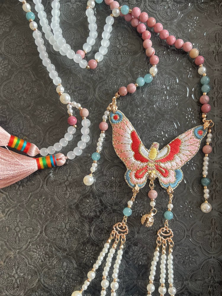Silent Rose 蔷薇不语 Ming Dynasty Embroidered Butterfly Pearl Back Cloud Necklace - Image 7