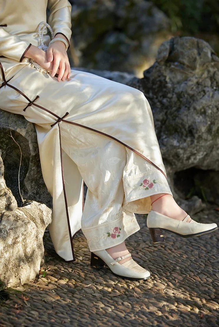 Spring Leisure 春閑 Embroidered Satin Jacquard Qipao Modesty Pants - Image 4