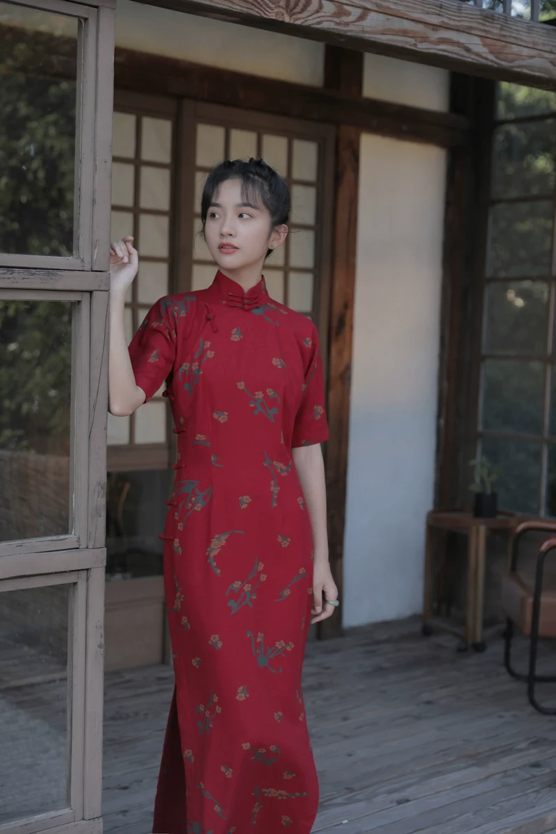 Su Mei 苏梅 Crimson Flower 1930s Half Sleeve Cotton Qipao - Image 7