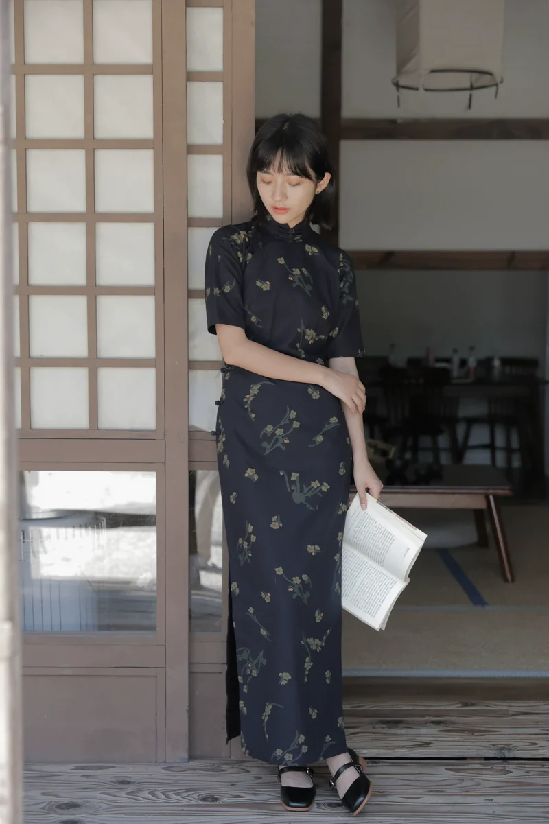 Su Mei 苏梅 Ink Flower 1930s Half Sleeve Cotton Qipao - Image 8