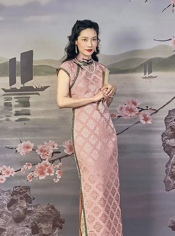 Tao Fen 桃粉 Peach Powder 1930s Satin Jacquard Cap Sleeve Qipao - Image 4