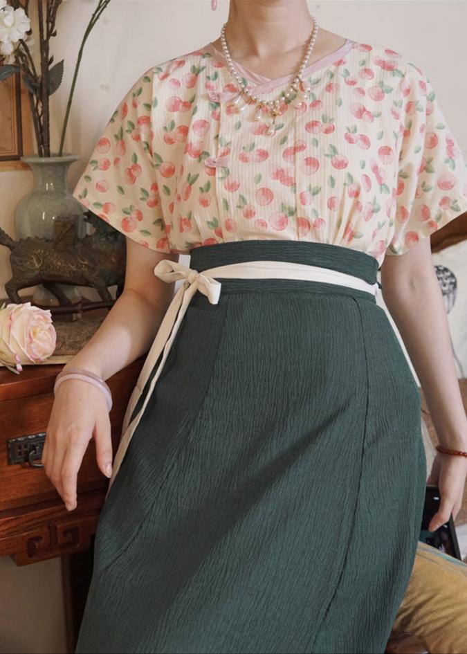 Taozi Guodong 桃子果冻 Peach Jelly Modernized Tang Dynasty Beizi Banbi Top & Poqun Skirt Set - Image 11