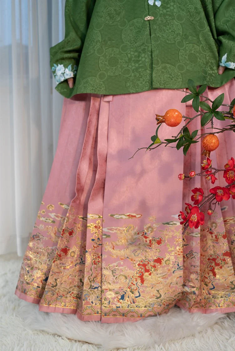 Tian Shou 添寿 Adding Longevity Ming Dynasty Mamian Skirt - Image 2
