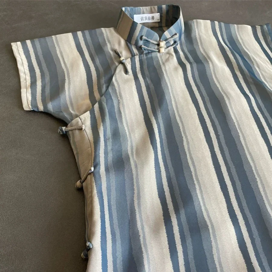 Tiao Wen 条纹 Striped 1940s Republic of China Short Sleeve Qipao - Image 11