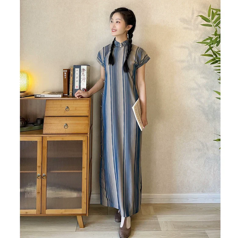 Tiao Wen 条纹 Striped 1940s Republic of China Short Sleeve Qipao - Image 8