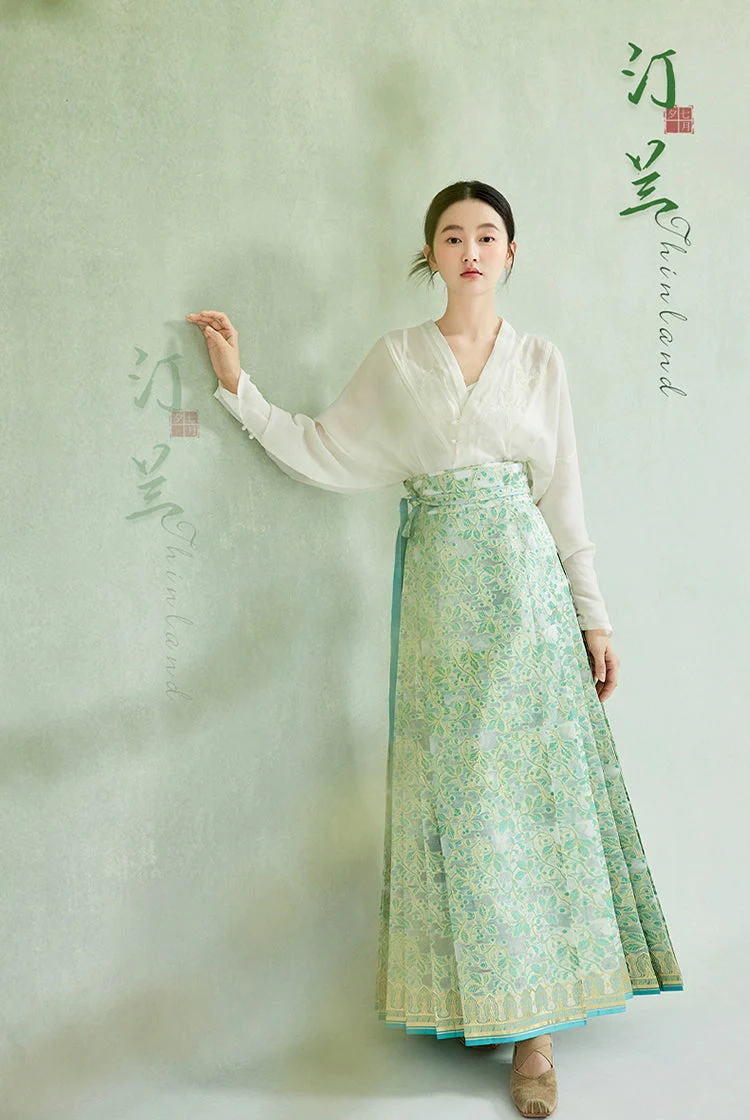 Ting Lan 汀兰 Thin Land Modern Ming Qipao Gilded Leaf Mamian Skirt & Top Set - Image 8
