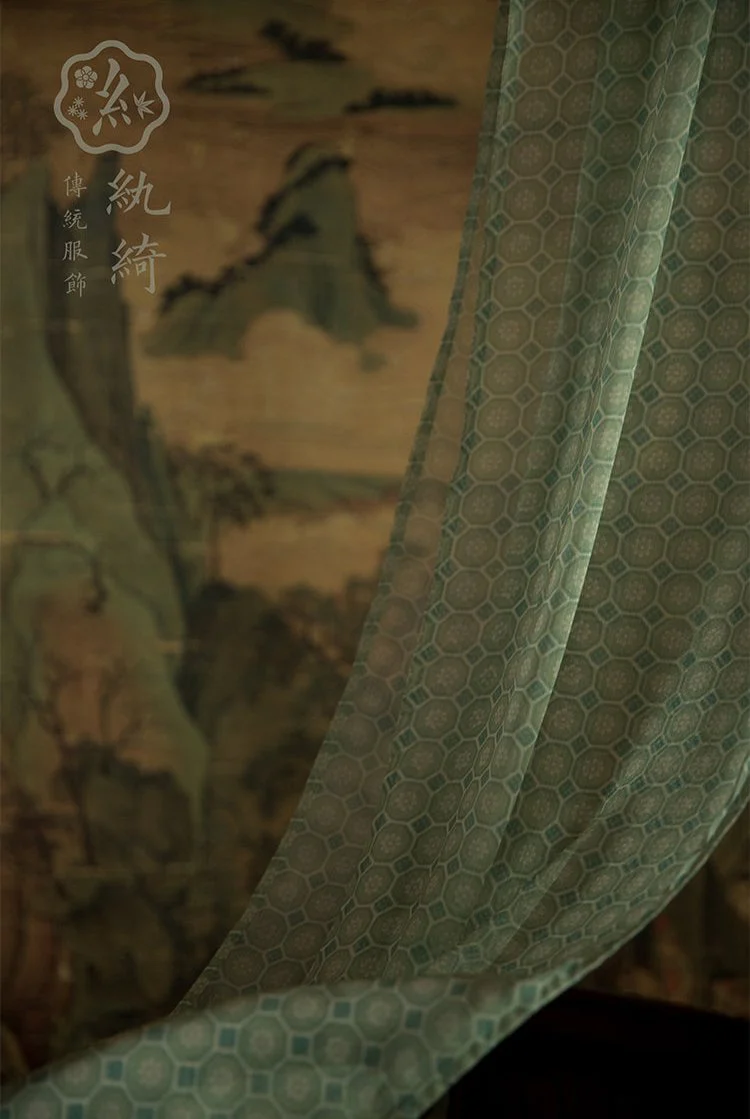 Tuan'Er 团儿 Tang Dynasty Restoration Mulberry Silk Qixiong Ruqun Set - Image 11