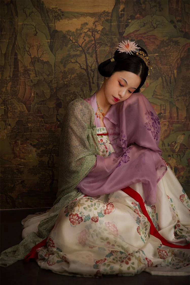 Tuan'Er 团儿 Tang Dynasty Restoration Mulberry Silk Qixiong Ruqun Set - Image 6