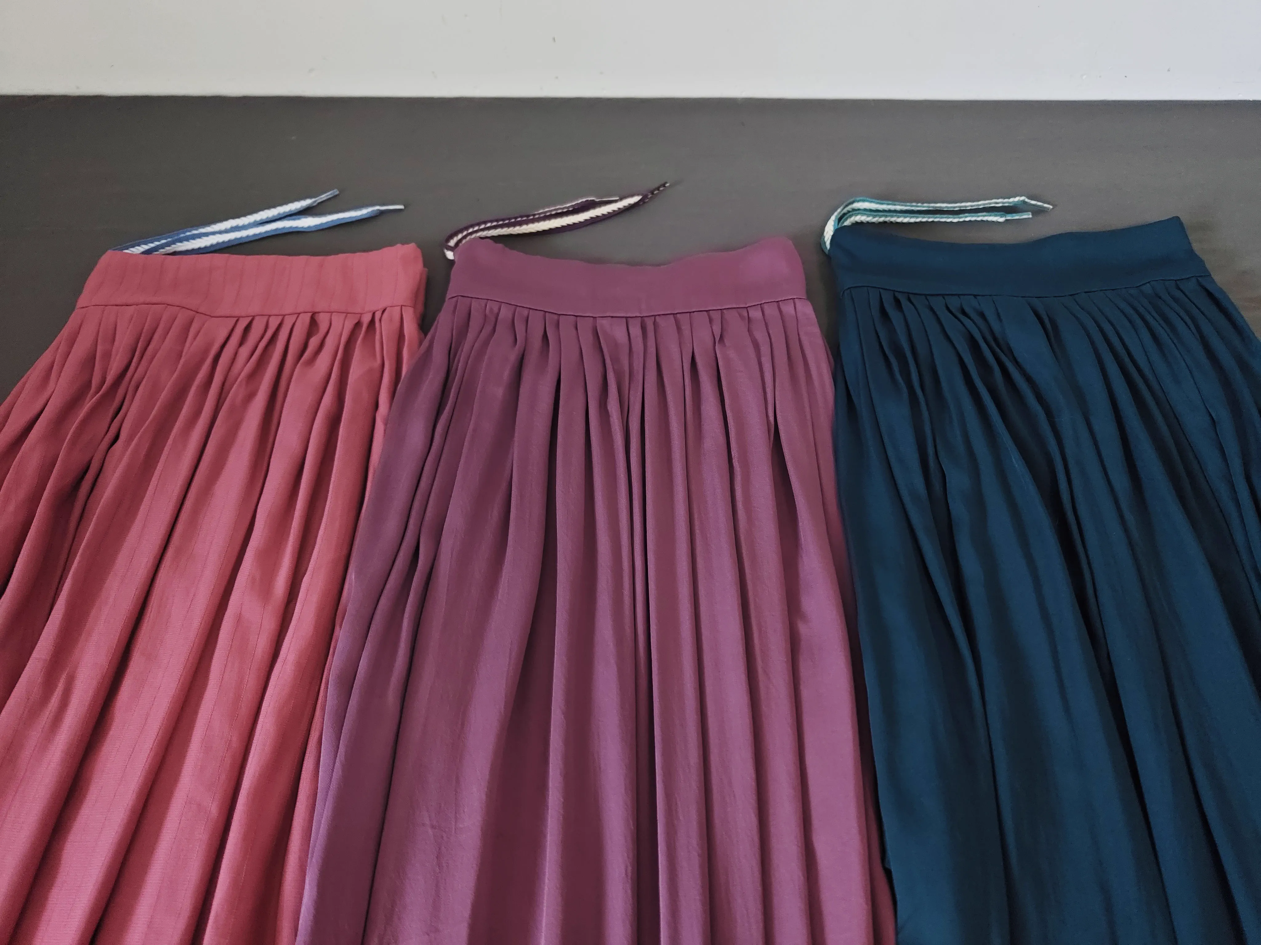 Tuan Ke 团窠 Round Nest Unisex Wei Jin Dynasty Restoration Baizhe Ku Hundred Pleat Lantern Trousers - Image 10