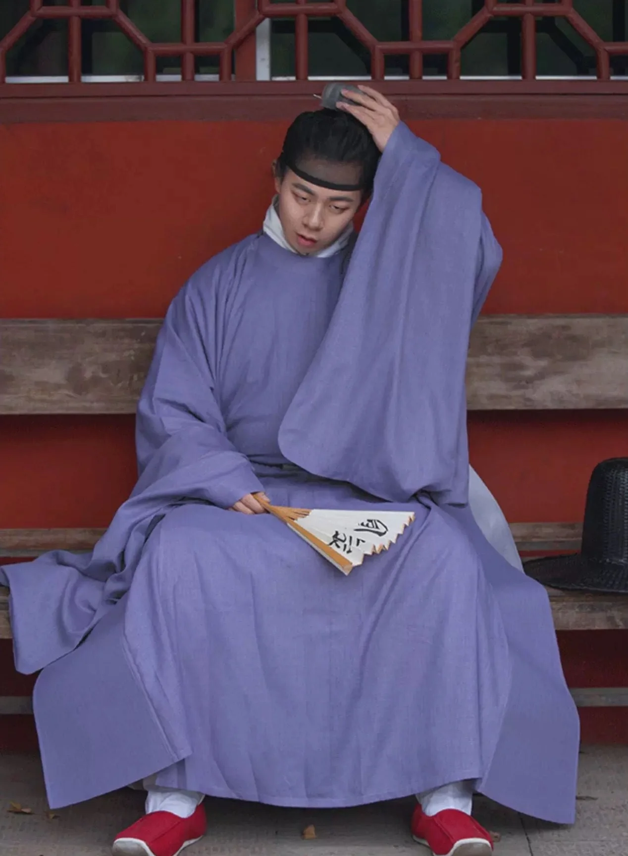 Wai Bai 外摆 Outer Pleating Ming Dynasty Men's Spring & Autumn Yuanlingpao Round Collar Robe - Image 5
