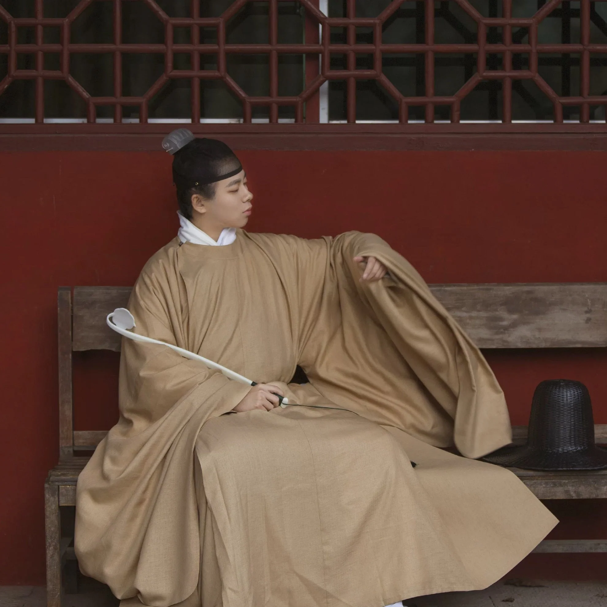 Wai Bai 外摆 Outer Pleating Ming Dynasty Men's Spring & Autumn Yuanlingpao Round Collar Robe - Image 6