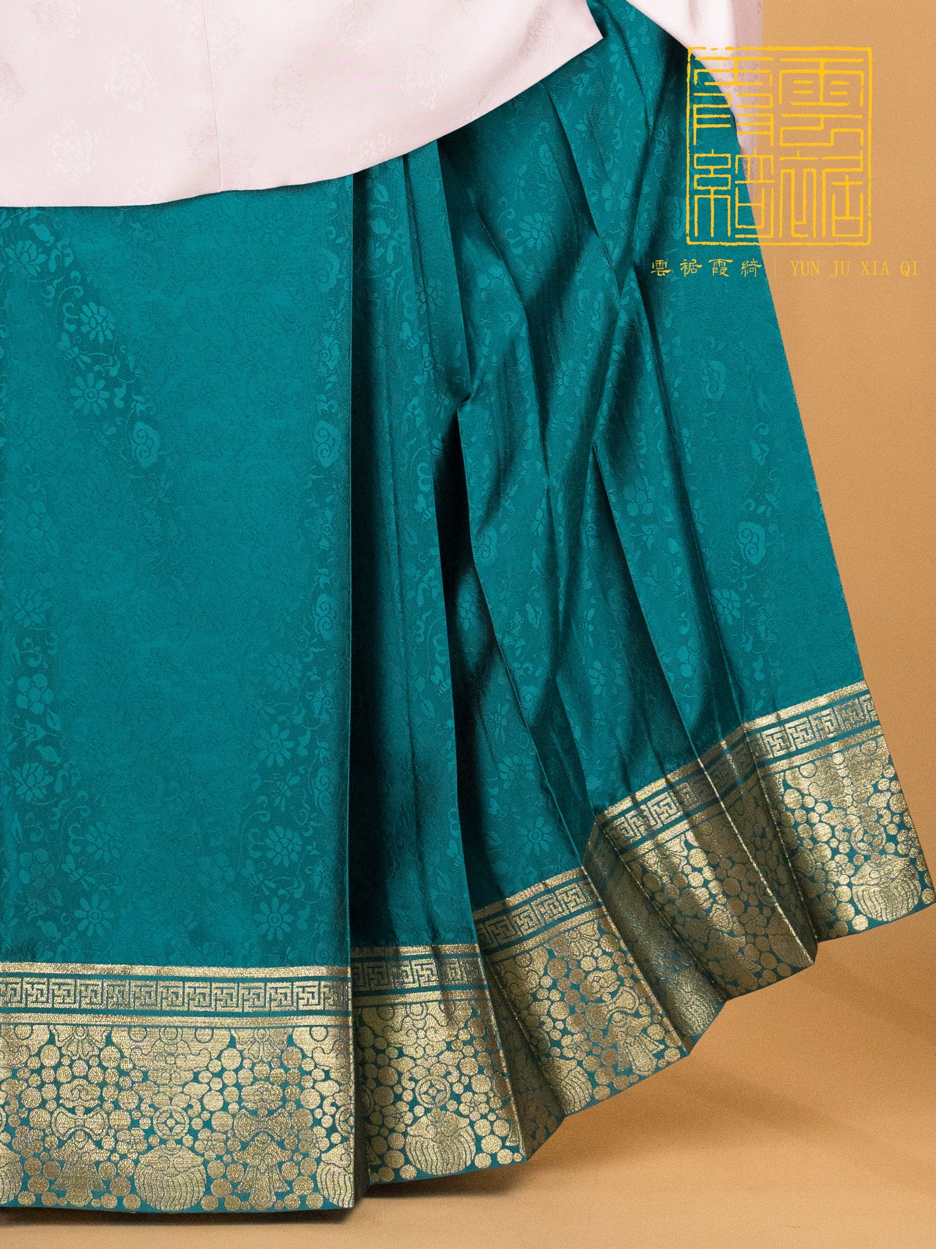 Wan Zi 万字 Thousand Words Ming Dynasty Mamian Skirt - Image 5