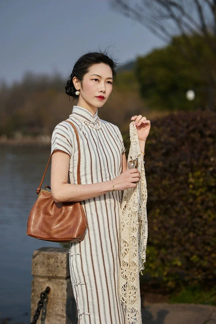 Whisper of the Heart 细語呢喃 1930s Summer Stripes Cotton Short Sleeve Qipao - Image 11