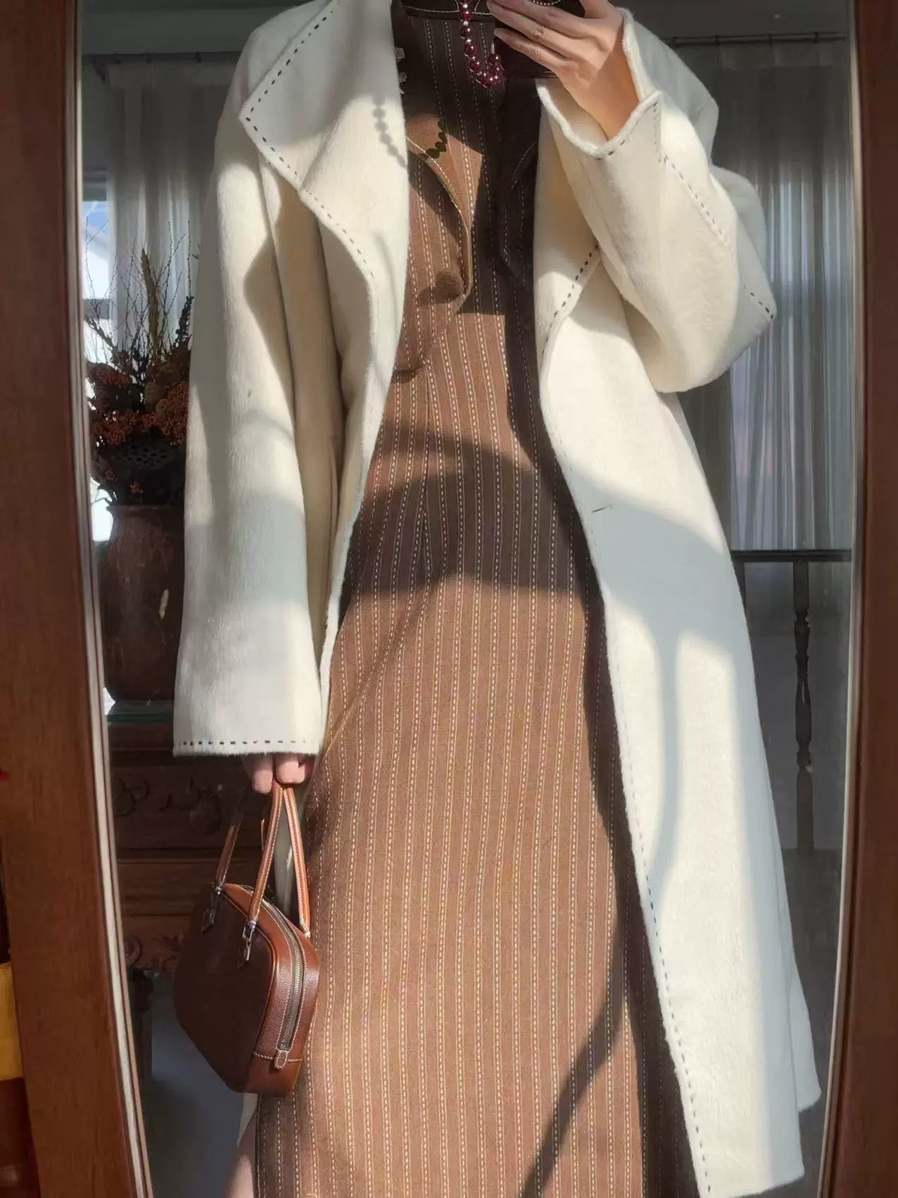 Wutong Dadao 梧桐大道 Sycamore Avenue 1940s Inspired Wool Qipao & Blazer Set - Image 9