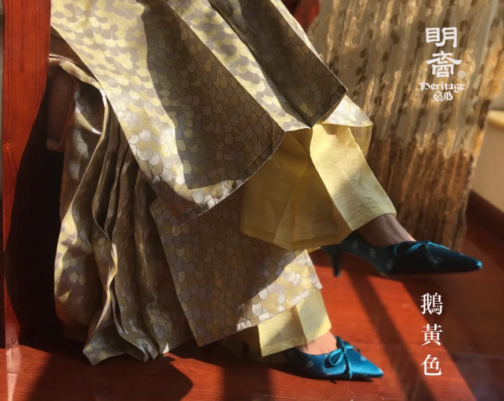 Xi Ku 膝裤 Ming Dynasty Pleated Knee Covers Unisex Linen Jacquard Accessory - Image 11