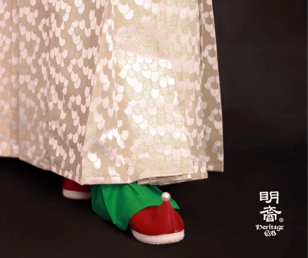 Xi Ku 膝裤 Ming Dynasty Pleated Knee Covers Unisex Linen Jacquard Accessory - Image 7