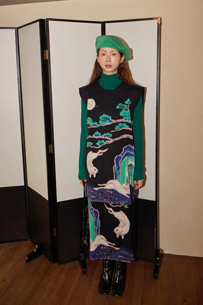 Xi Nao 嬉闹 Frolicking Rabbits New Chinese Style Knit Sweater Vest - Image 8