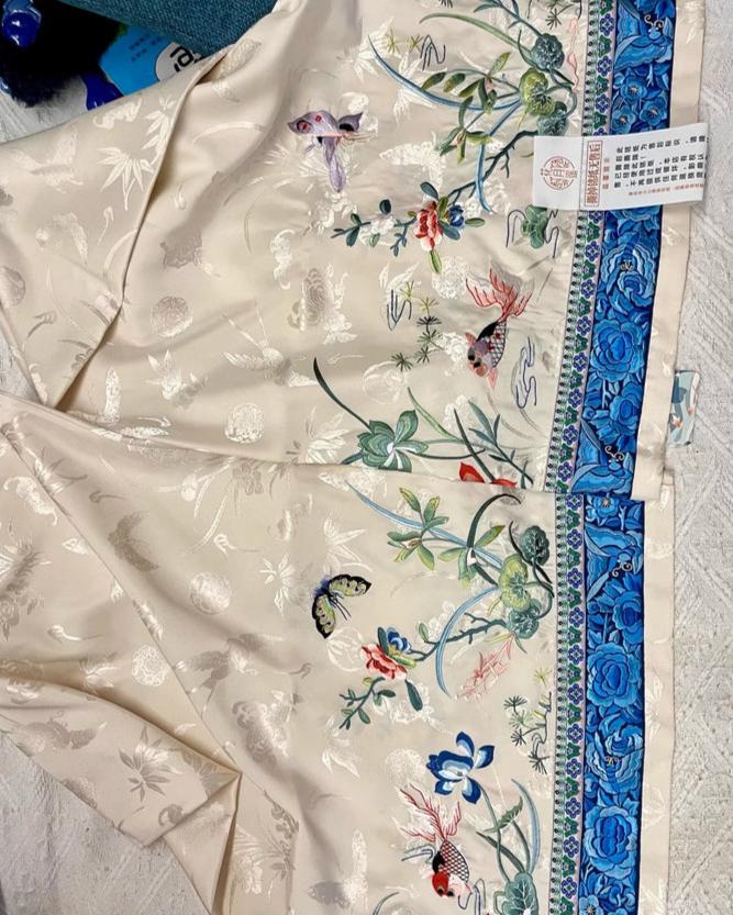 Xiao Jinyu 小金玉 Little Golden Pond Qing Dynasty Embroidered Chenku Trousers - Image 10