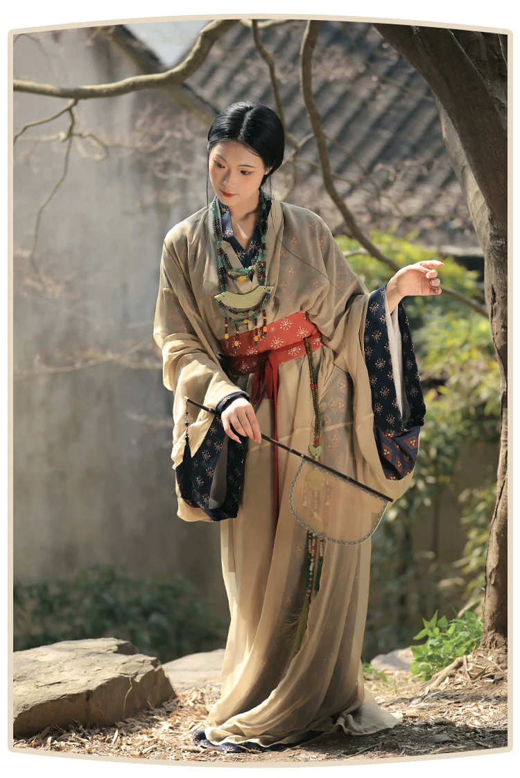 Xiao Lingxing 小菱形 Little Diamond Warring States Mashan Tomb Restoration Zhiju Robe Set - Image 8