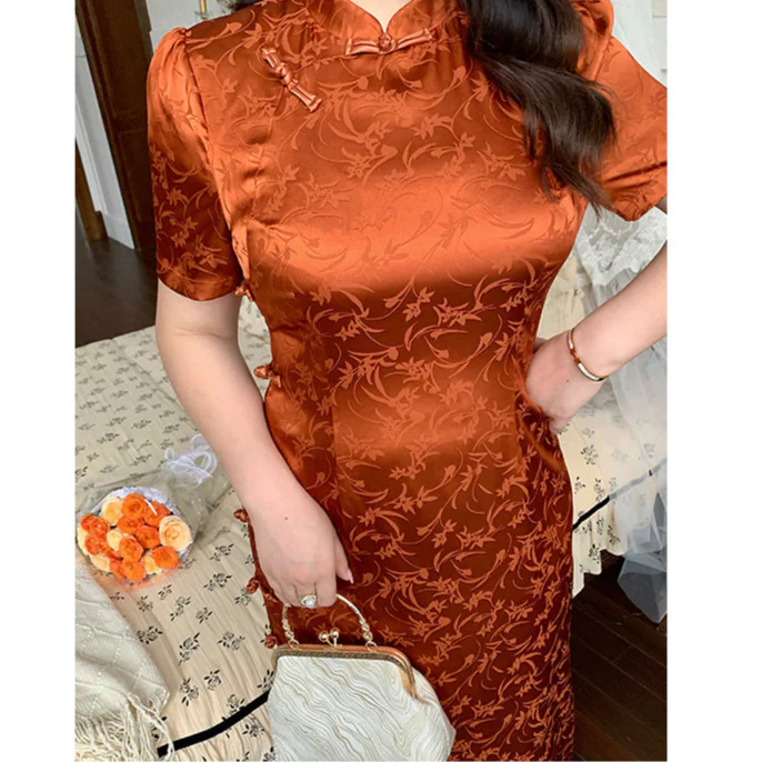 Xiaying Rui 霞映蕊 Glowing Sunset Plus Size Modernized Vintage Bottleneck Jacquard Qipao - Image 12
