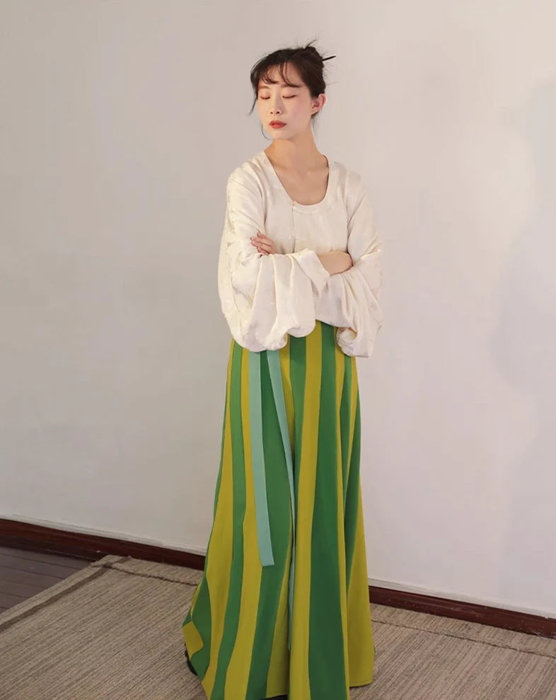 Xigua Tang 西瓜糖 Watermelon Sugar Early Tang Tanling Top Ruqun Set - Image 5