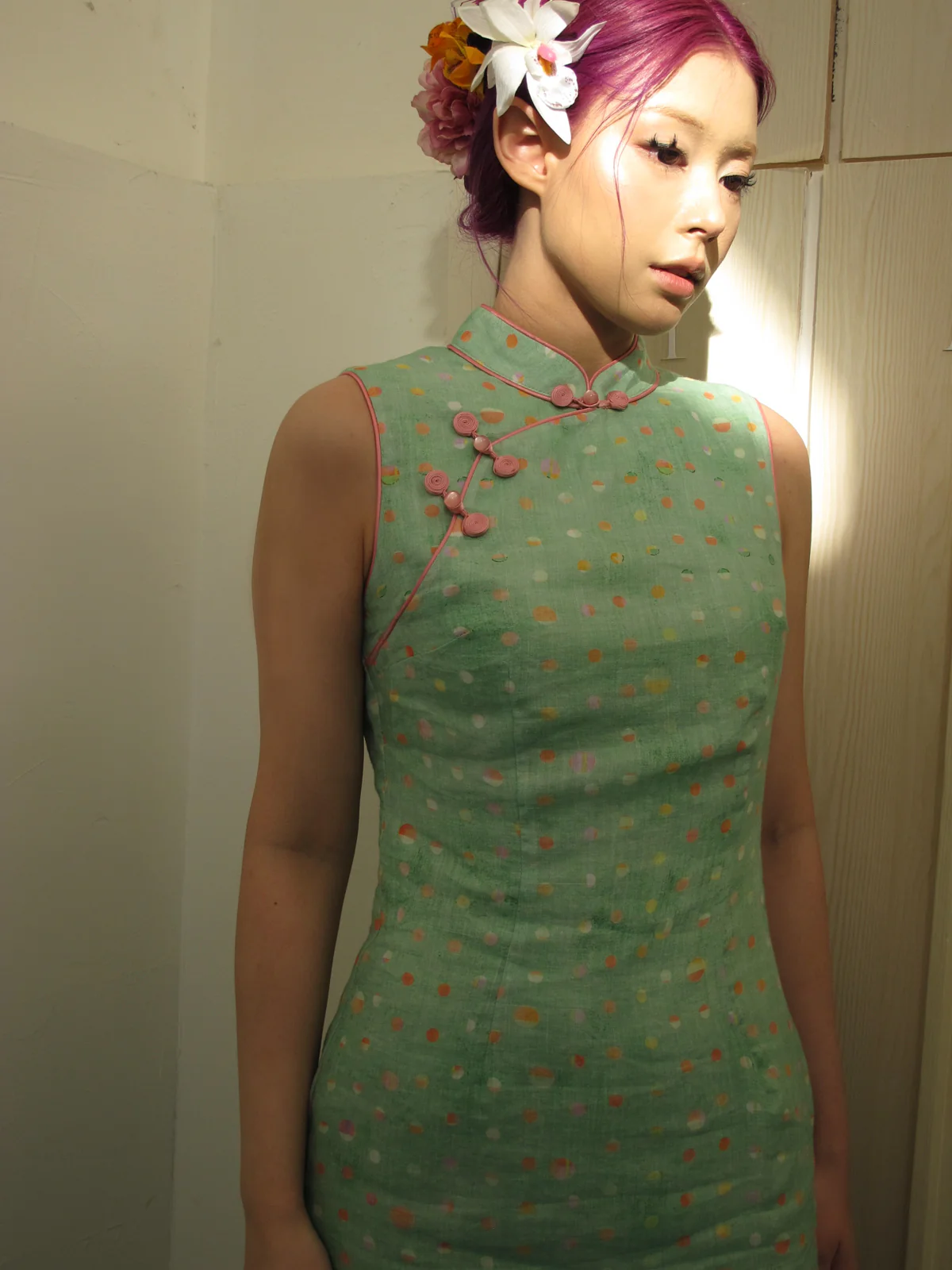 Xin Xian 新鲜 Fresh Greens New Chinese Style Pure Ramie Midi Sleeveless Qipao - Image 7