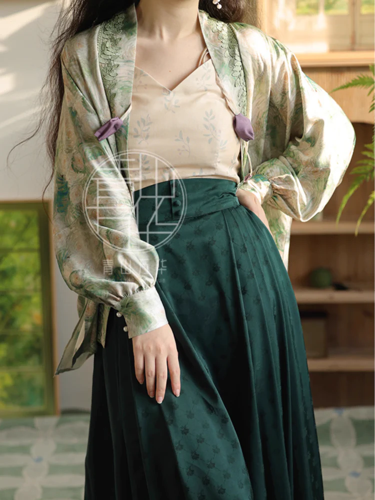 Xing Kong 星空 Starry Sky Modernized Lace Jacquard Feijixiu Airplane Sleeve Top - Image 15