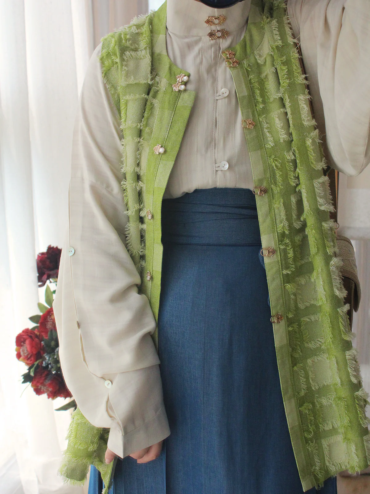 Xing Ren 杏仁 Almond Modernized Ming Bijia Vest & Liling Standing Collar Top - Image 6