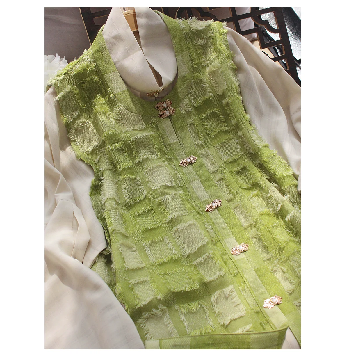 Xing Ren 杏仁 Almond Modernized Ming Bijia Vest & Liling Standing Collar Top - Image 8
