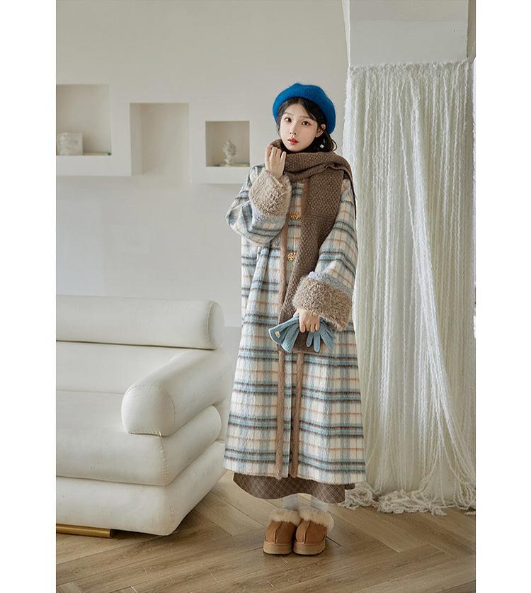 Xue Hou 雪后 After the Snow Modernized Ming Yuanling Pi Ao Fuzzy Coat & Xuanqun Skirt Set - Image 12