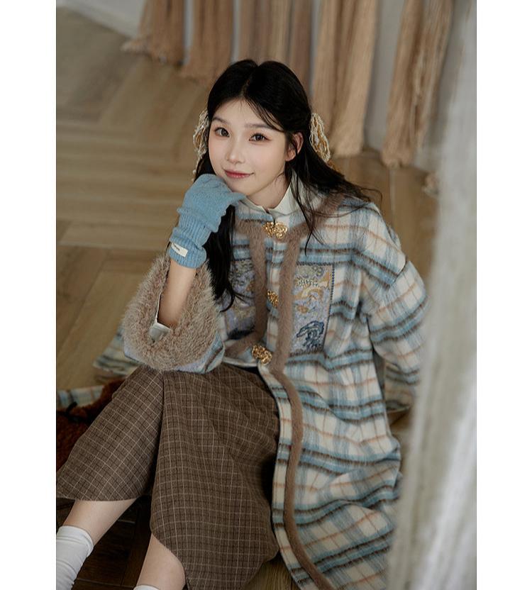 Xue Hou 雪后 After the Snow Modernized Ming Yuanling Pi Ao Fuzzy Coat & Xuanqun Skirt Set - Image 21