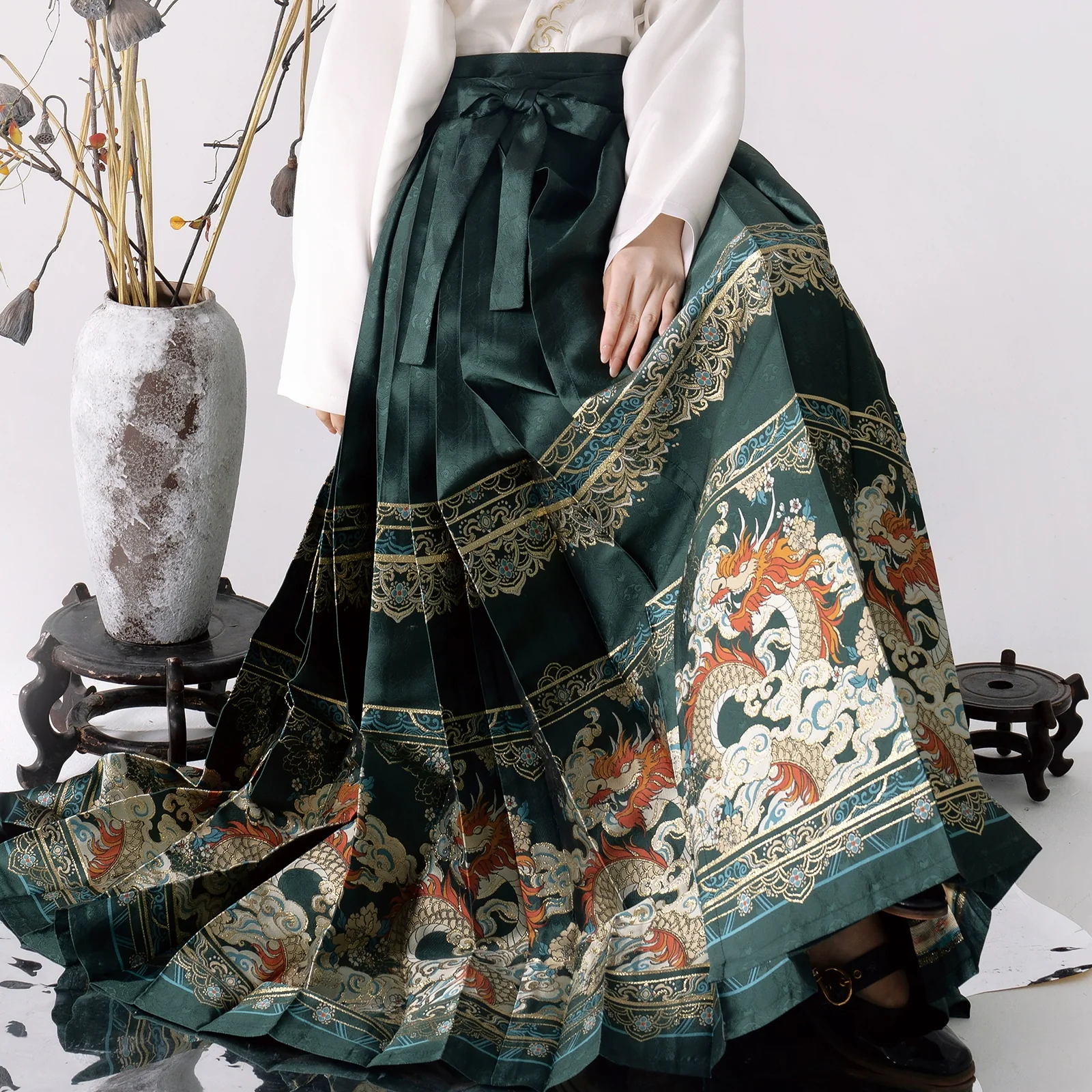 Xue Long 雪龙 Snow Dragon Mamian Qun Set - Image 6