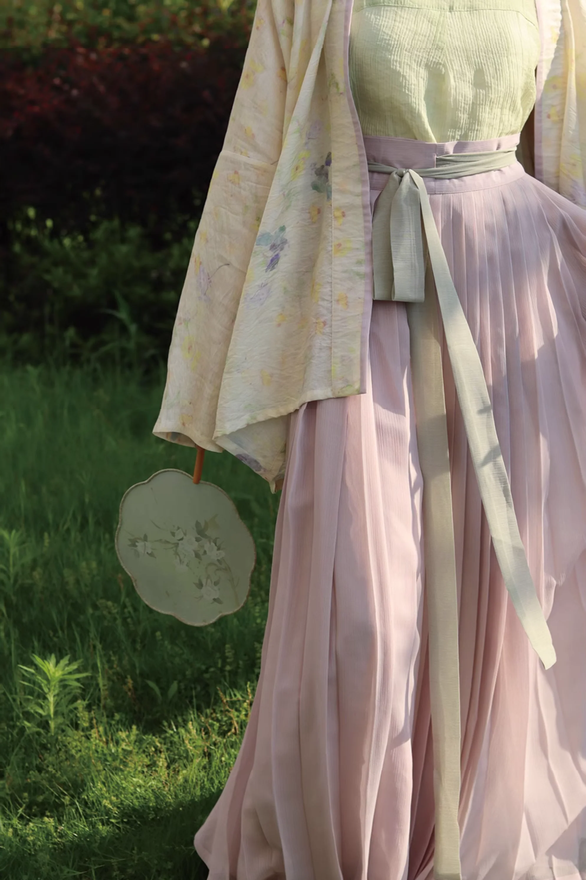 Yan Guangning 烟光凝 Smoke & Light Song Dynasty Feijixiu & Baidiequn Ruqun Set - Image 7