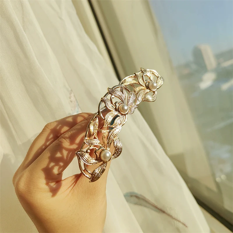 Yi Lang 依兰 Ylang Flower Tang Ming Buyao Dangling Pearl Curved Hair Pin Set - Image 7