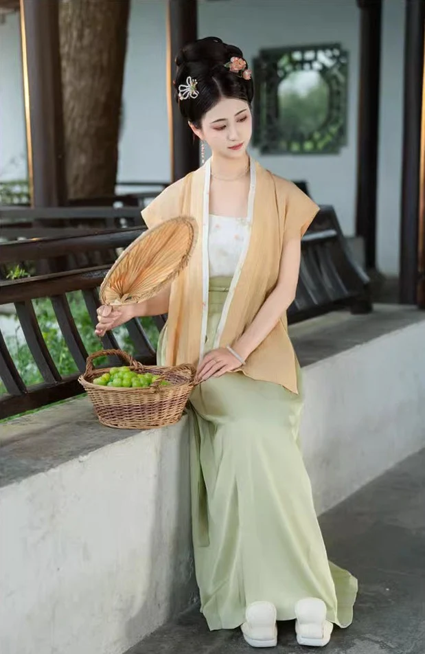 Yi'an 易安 Song Dynasty Summer Beizi Baidiequn Set - Image 2