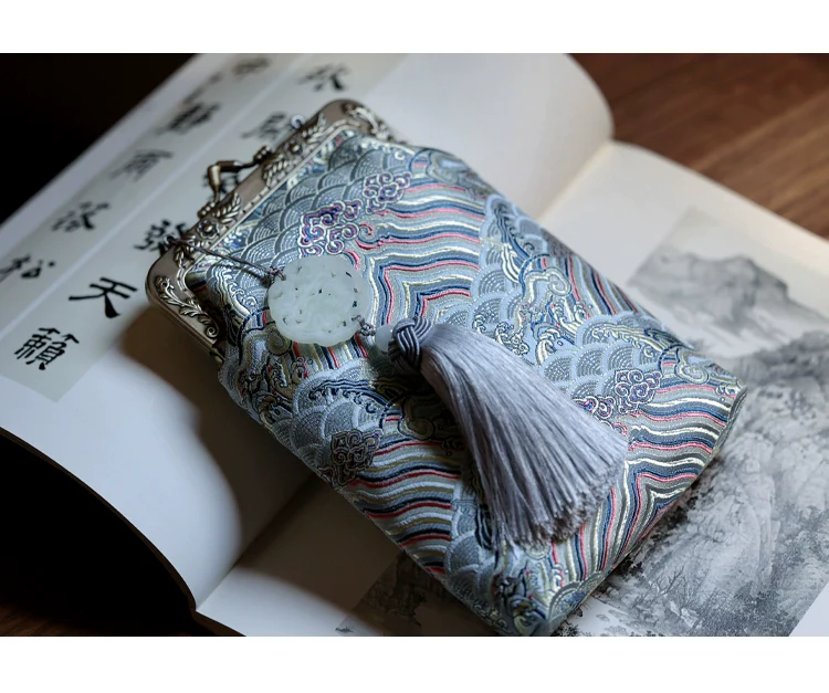 Yu Hai 玉海 Jade Sea Brocade Phone Purse - Image 10