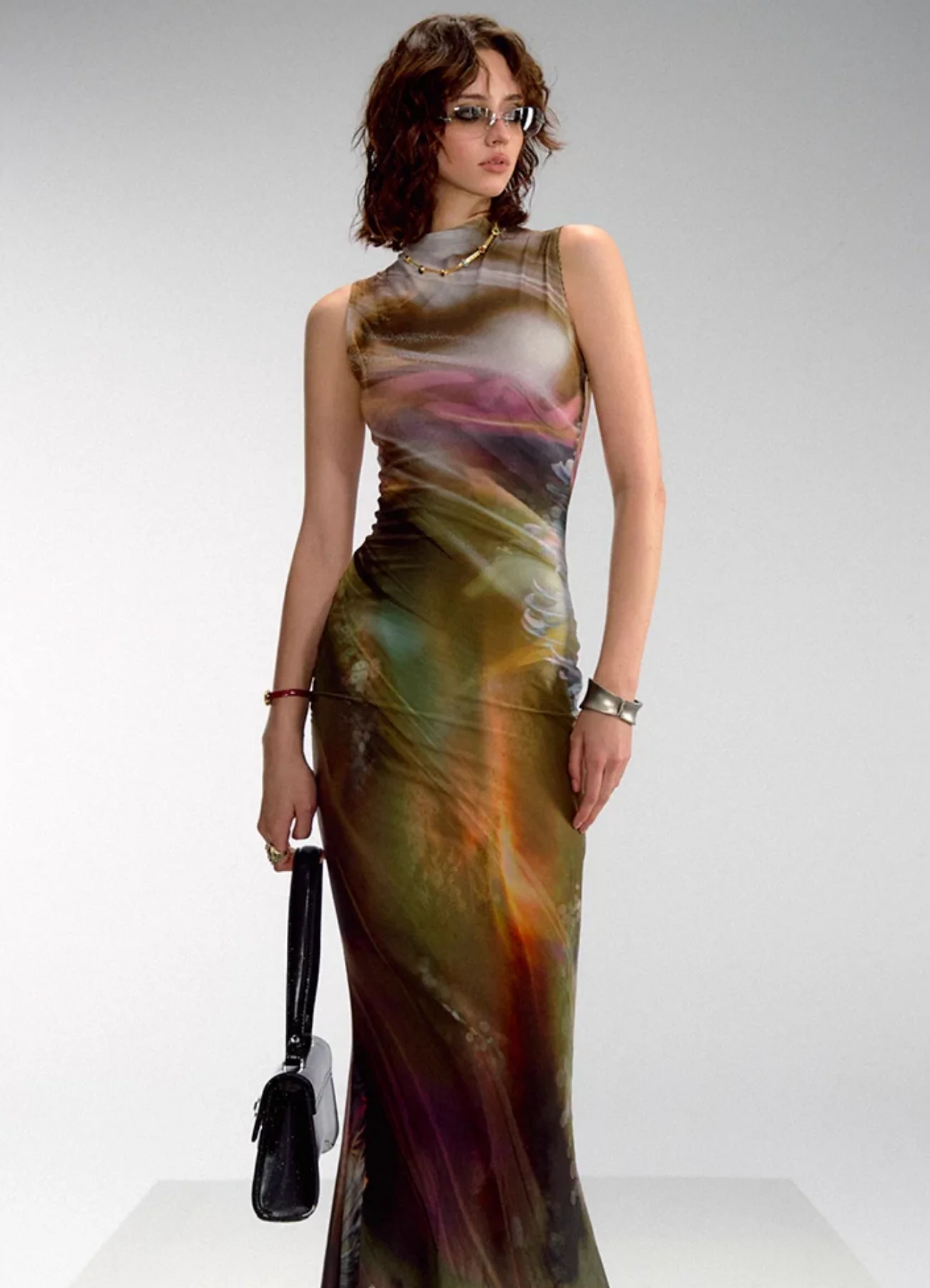 Yu Meiren 虞美人 Madame Poppy New Chinese Style Golden Watercolor Sleeveless Qipao - Image 10