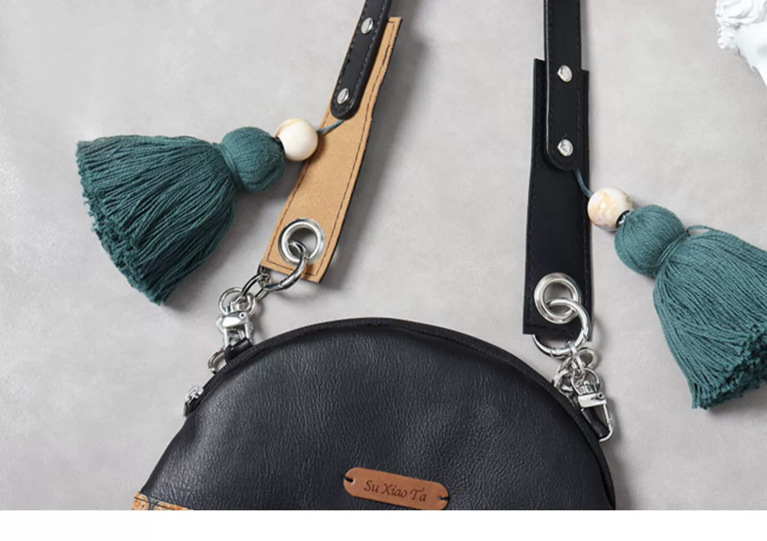 Yuan Gu Hua 圆古花 Round Ancient Flower Leather Purse - Image 10