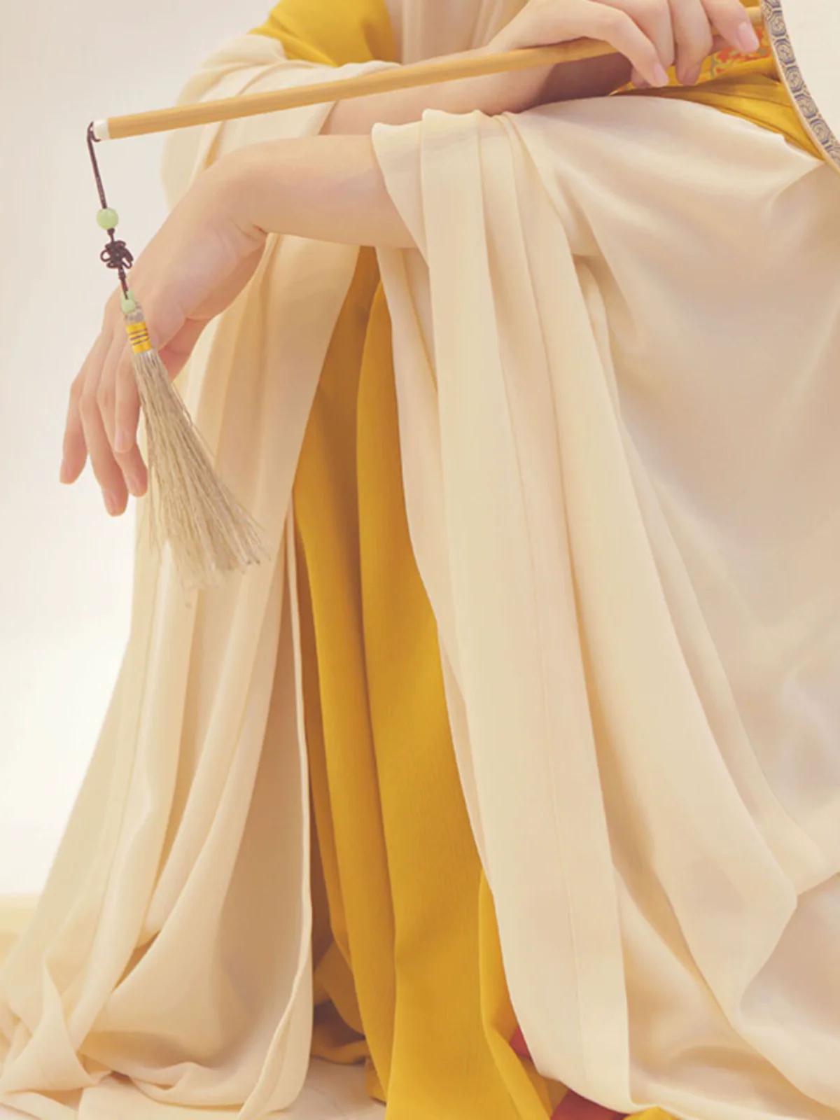 Yuegui 月桂 Laurel Heziqun Hand Dyed Tang Dynasty Set - Image 3