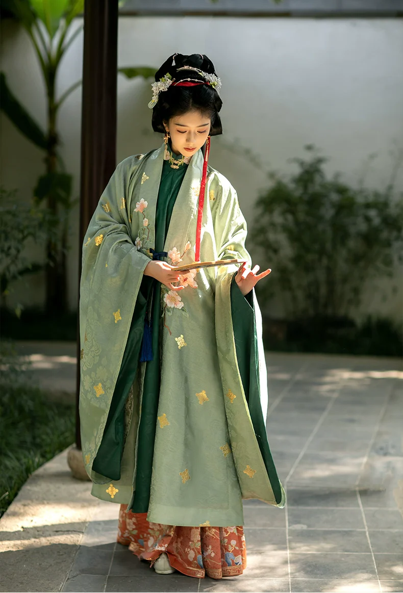 Yulan Ying 玉兰影 Magnolia Shadow Ming Dynasty Spring Summer Hanfu - Image 4