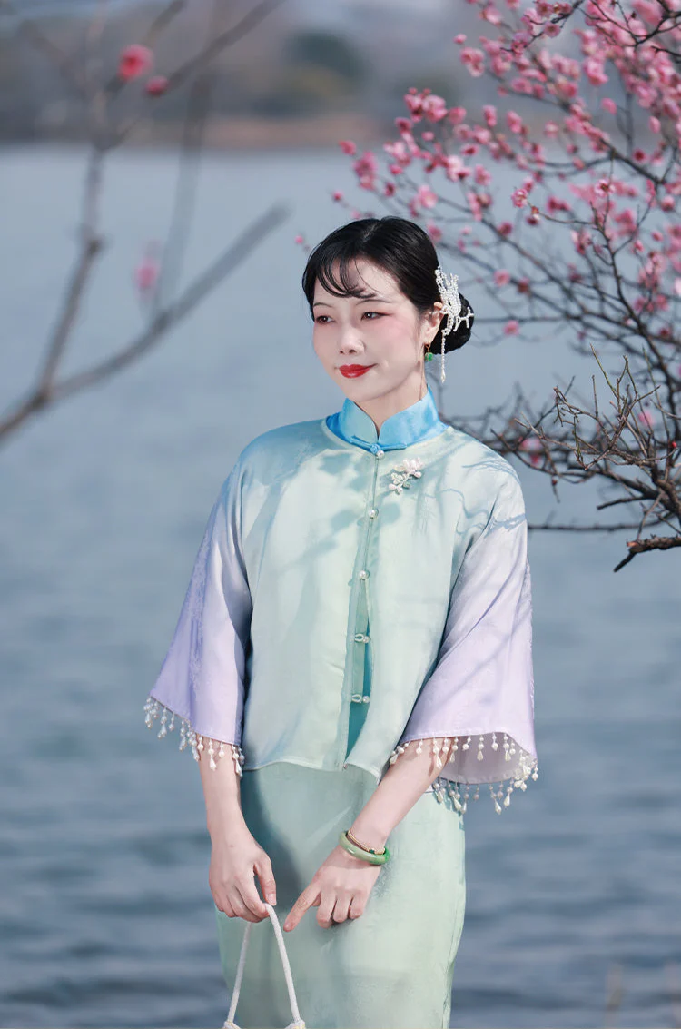 Yun Yan 云胭 Blushing Clouds 1920s Yuanling Round Collar Pearl Tassel Qipao Jacket - Image 5