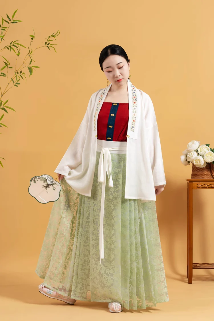 Zan Qing 藏青 Prussian Blue Ming Dynasty Contrast Trim Zhuyao Undergarment - Image 13