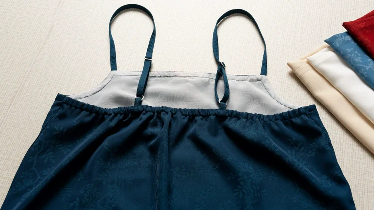 Zan Qing 藏青 Prussian Blue Ming Dynasty Contrast Trim Zhuyao Undergarment - Image 8