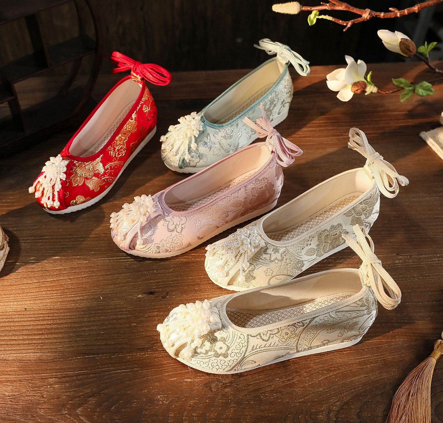 Zhe Zhi 折纸 Folding Paper Song Ming Cloud Head Dengyun Lü Shoes