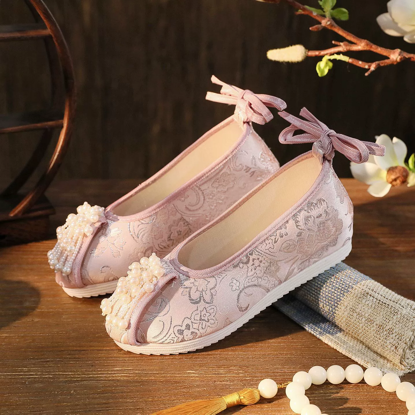 Zhe Zhi 折纸 Folding Paper Song Ming Cloud Head Dengyun Lü Shoes - Image 13